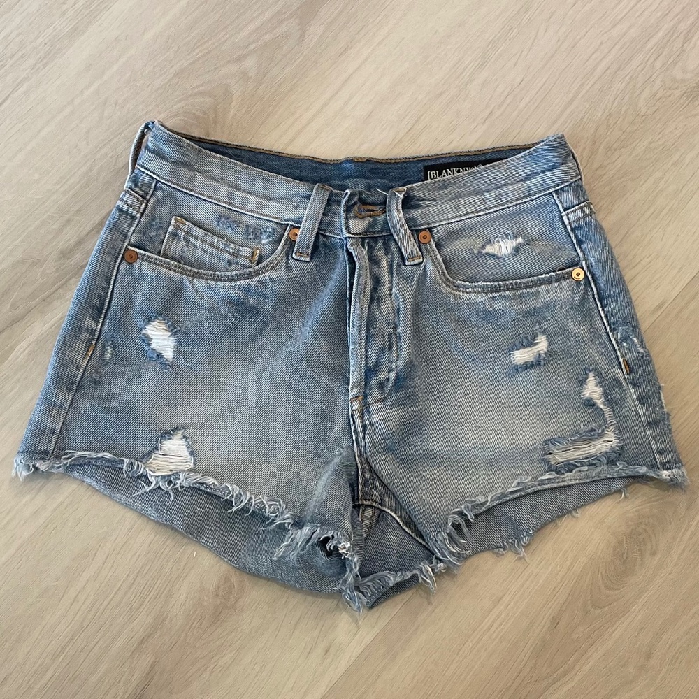 Blank NYC denim shorts with slight rips and frayed hem (24)